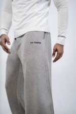Fit Fusion Essential Baggy Pants - Image 3