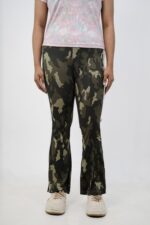 Women’s Army Print Flared Pants - Image 4